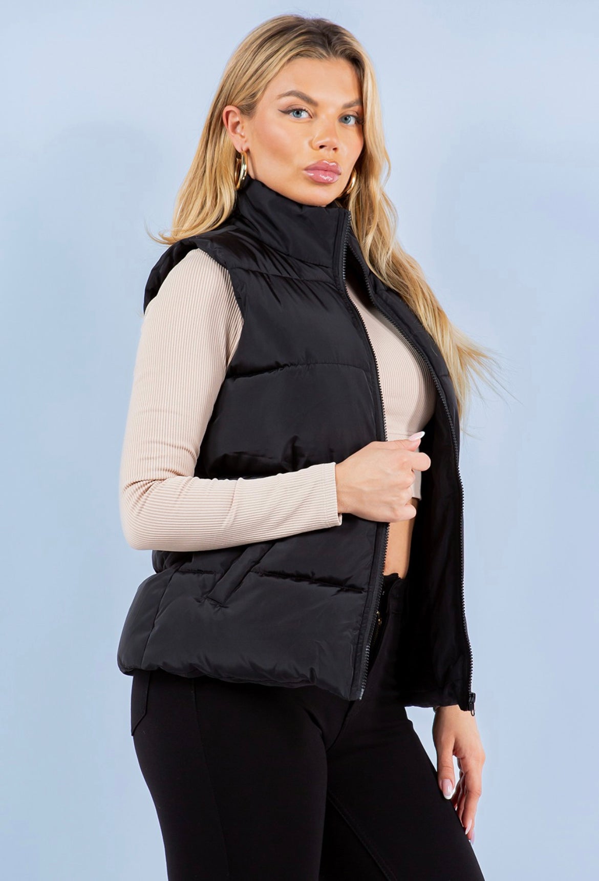 Black puff zipper vest