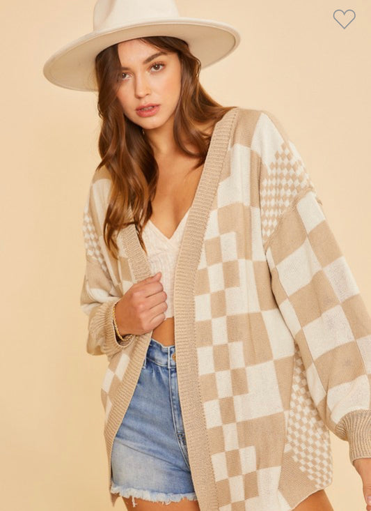 Cozy you Checkered Cardigan